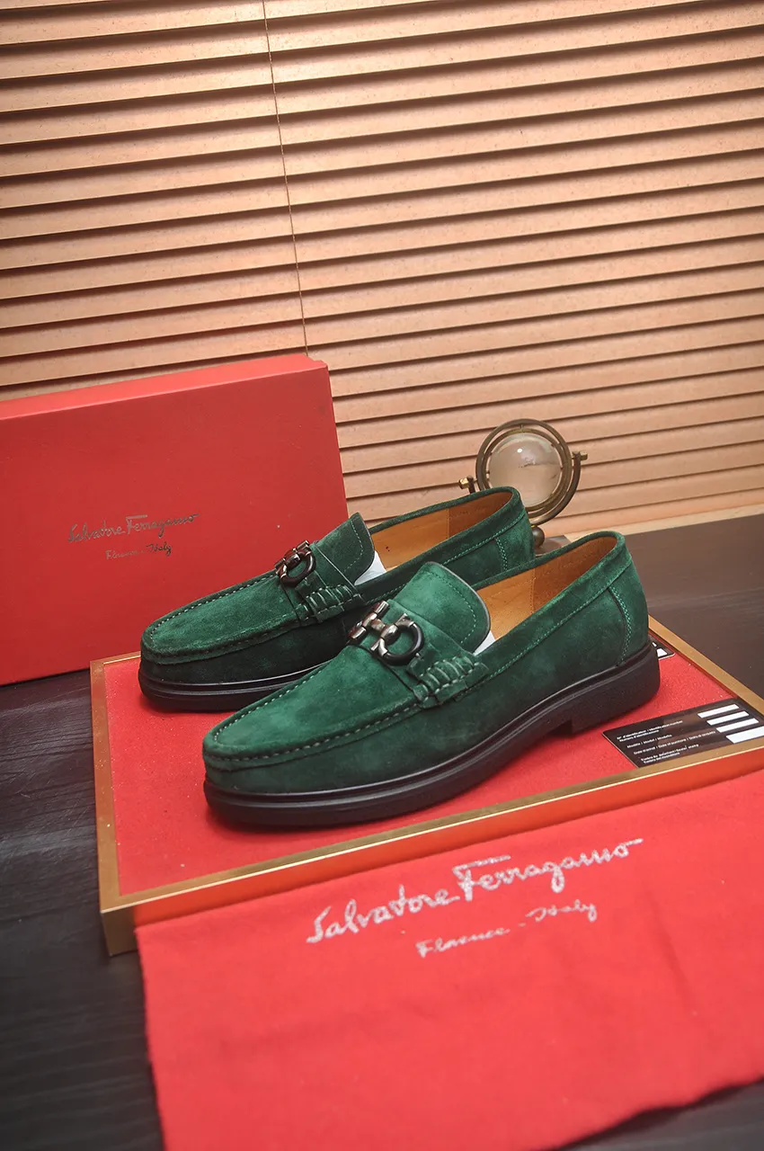 Men's shoes 💰440💶[Ferragamo/Ferragamo] The latest model in the counter. Original imported high-quality cowhide with open sides + imported 🐂 water-dyed cowhide lining + original luxury metal buckle + original combined outsole. No pressure for comparison. 38--45 (45 is custom-made and cannot be returned or exchanged)